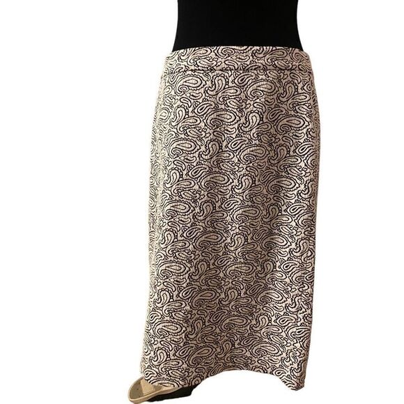Michael Michael Kors White with Black Paisley Pencil Skirt Size Medium - Picture 1 of 10